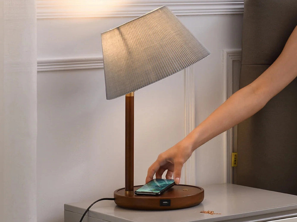 Lampe de Chevet avec Chargeur sans Fil – 2-en-1 Malin