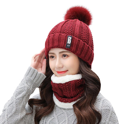 Ensemble Bonnet + Écharpe Tricotés – Le Duo Indispensable de l'Hiver