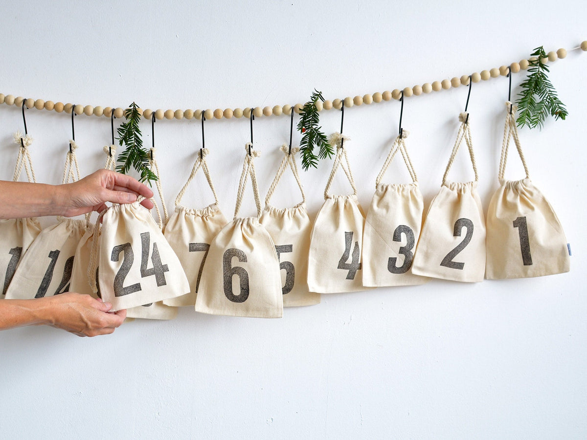 Calendrier de l'Avent Réutilisable à Remplir – Créez Votre Magie de Noël